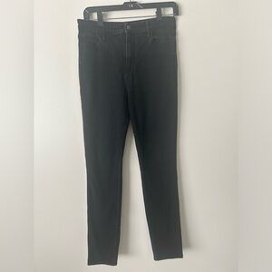 Hollister jeans size 9 regular black color